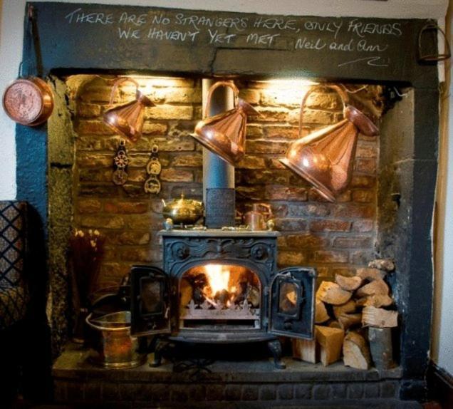 Kings Arms Hotel Holme  Buitenkant foto