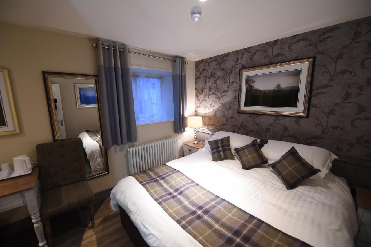 Kings Arms Hotel Holme  Buitenkant foto