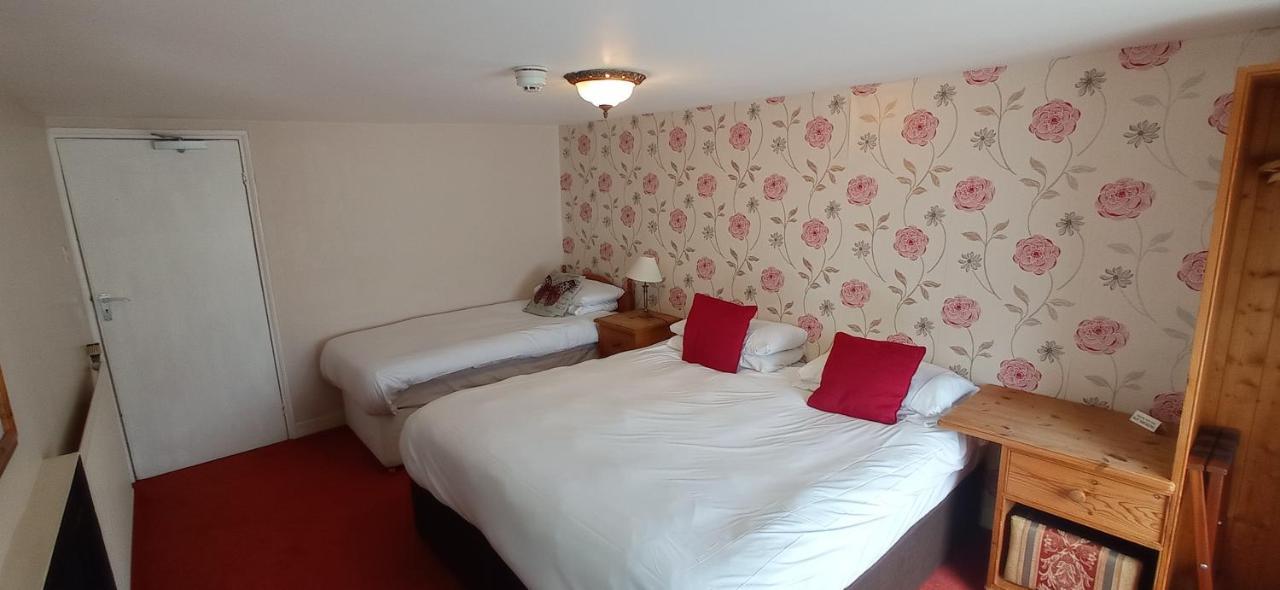 Kings Arms Hotel Holme  Buitenkant foto